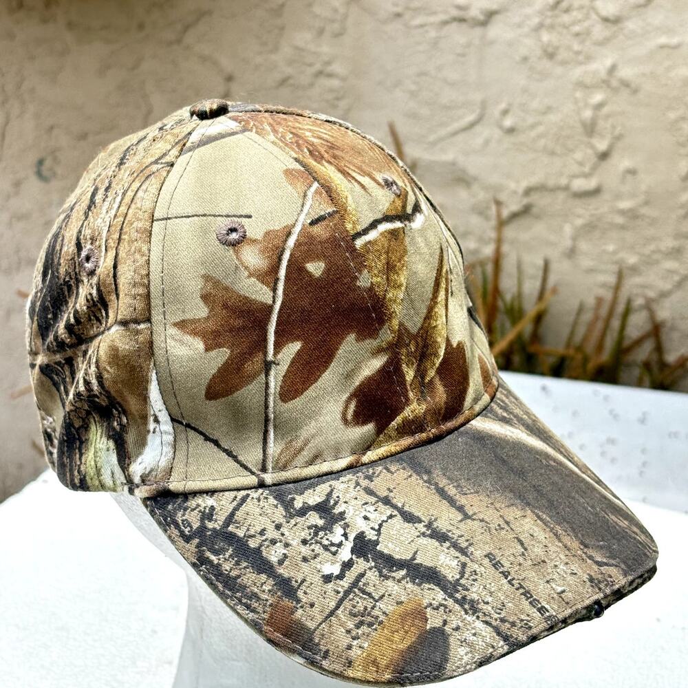 RealTree Camo & Mesh Hat